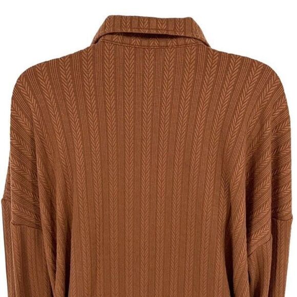 Pink Lilly‎ Womens Knit Herringbone Textured Button Front Blouse Chestnut Medium - Picture 4 of 8